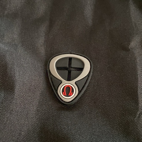 BeeGreen Black Drawstring Backpack - Picture 6 of 6